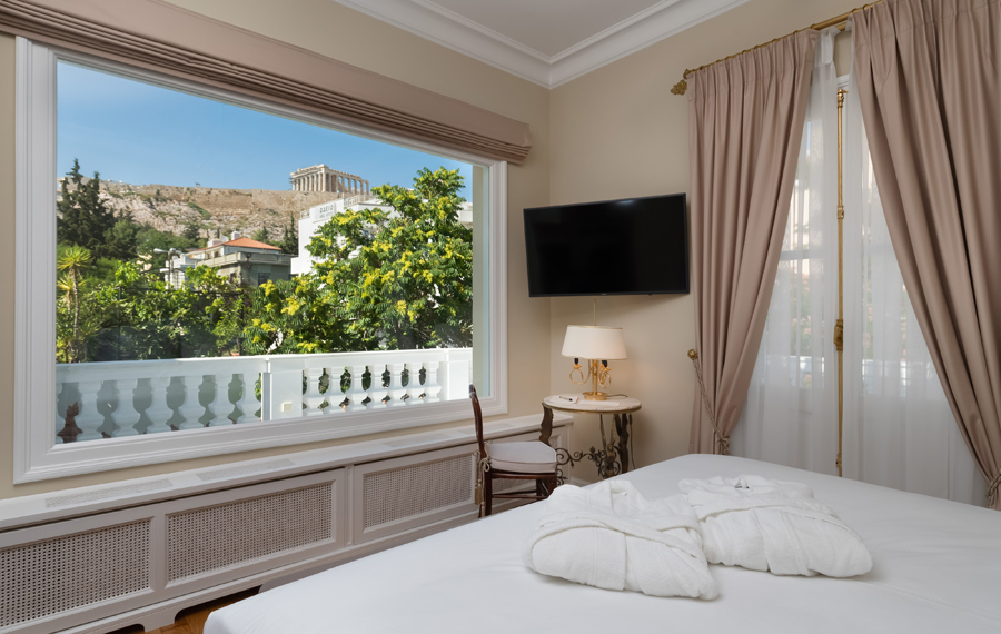 SIGNATURE SUITE WITH ACROPOLIS VIEW